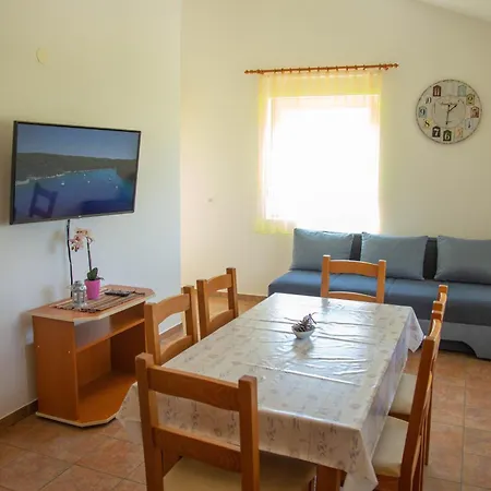 Mirakul Apartament *