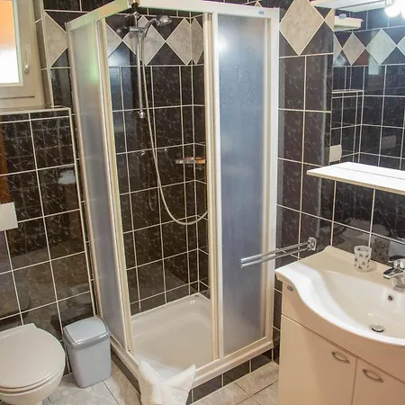 شقة Mirakul لوبار