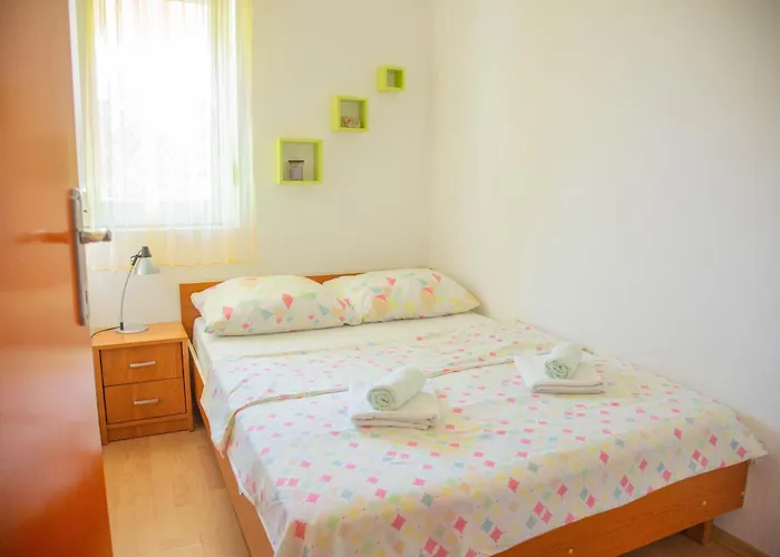 Mirakul Apartamento Lopar